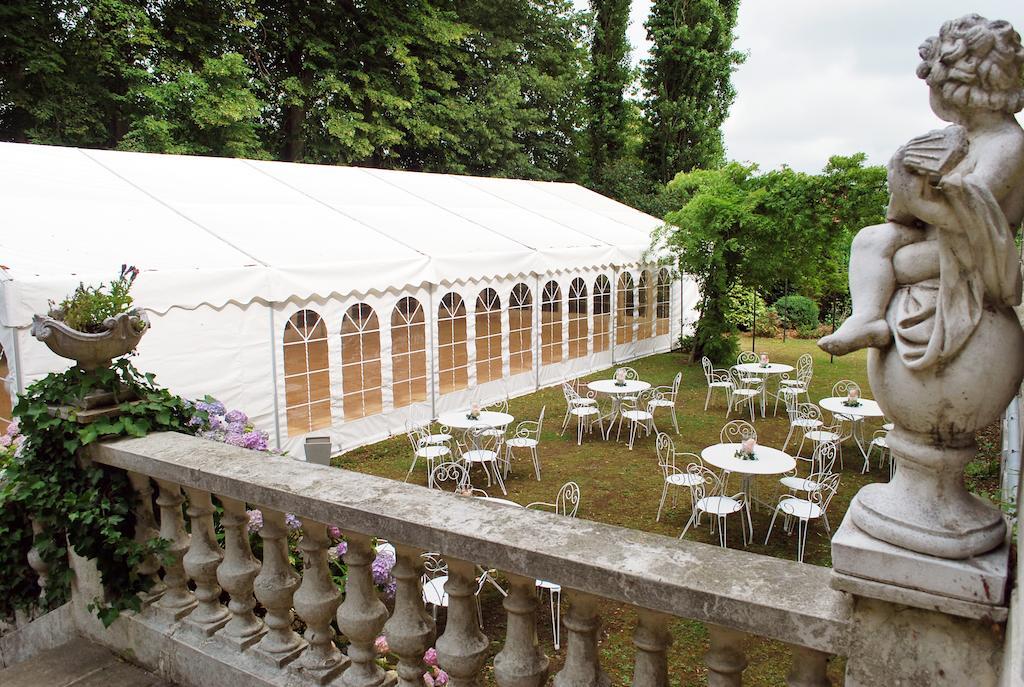Chateau "Le Castel Des Anges" Wailly-Beaucamp Bagian luar foto